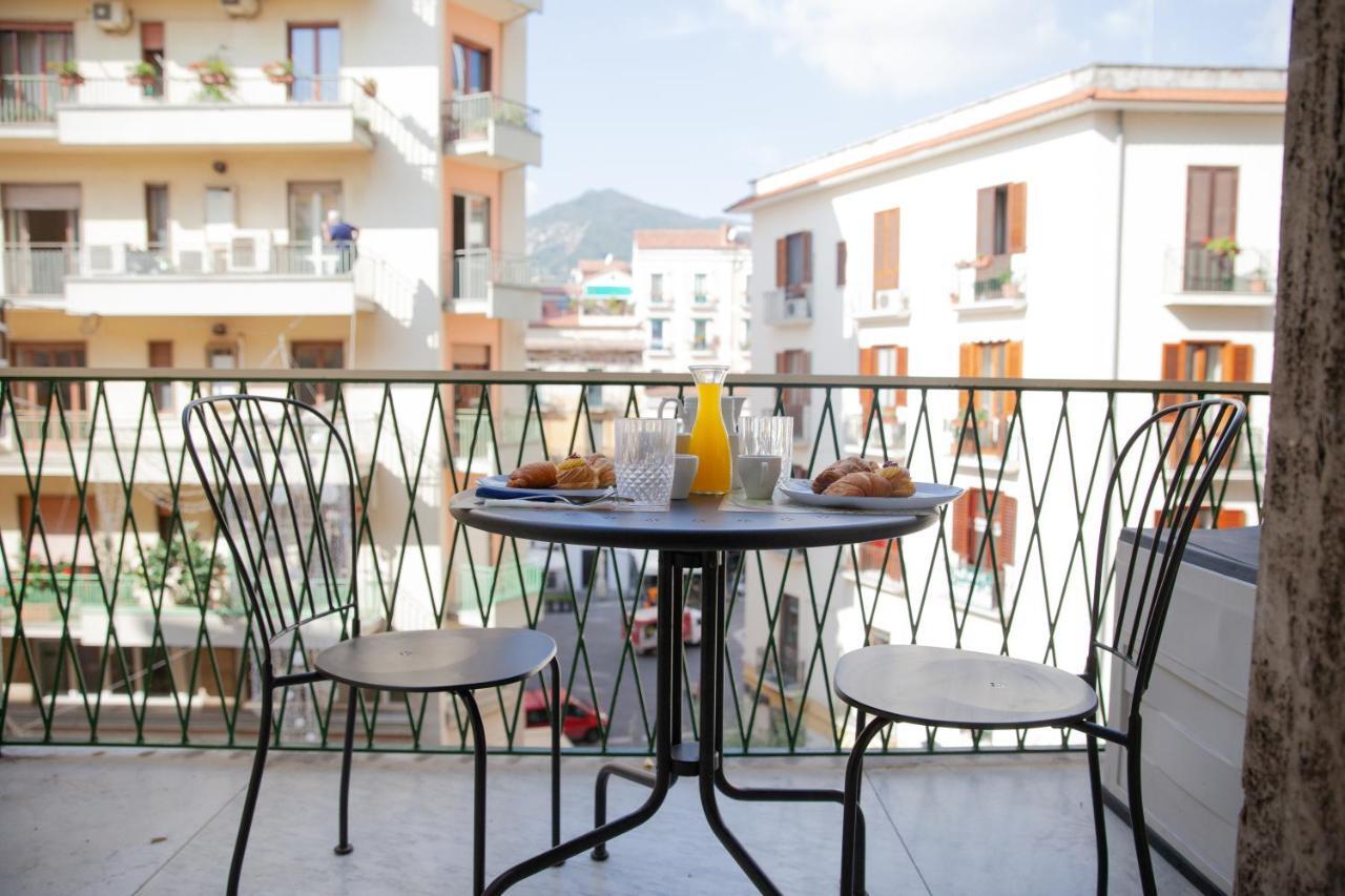 Appartamento Velia Salerno Buitenkant foto